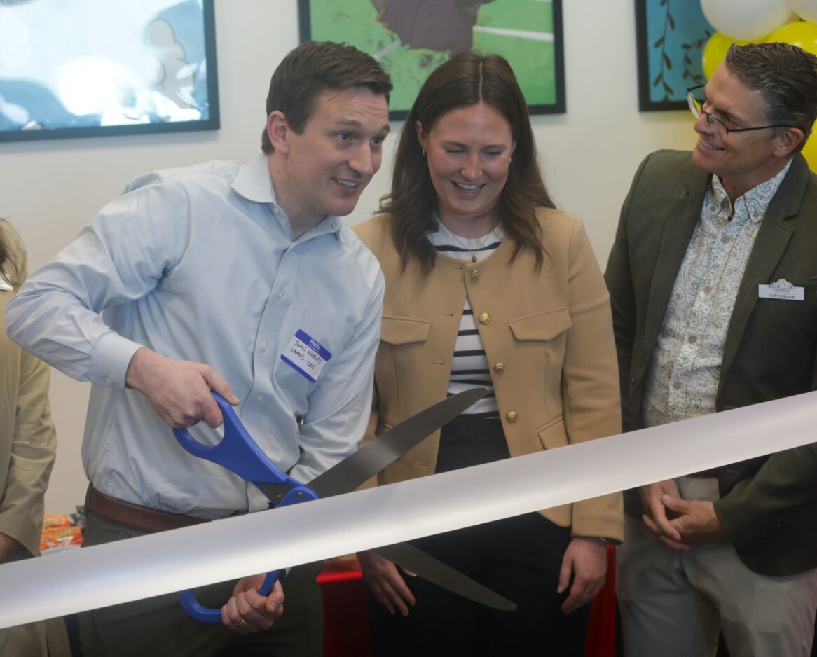 ‘A better way:’ Ribbon cutting held at Vamos Health in Orem